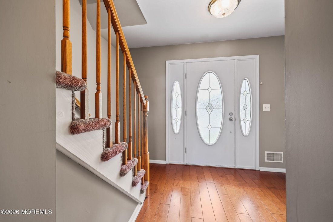 Hazlet, New Jersey, United States 4 - 18848735