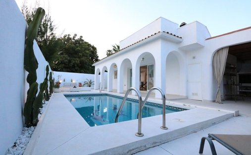 Villa in Marbella, Andalusien, Spanien 1