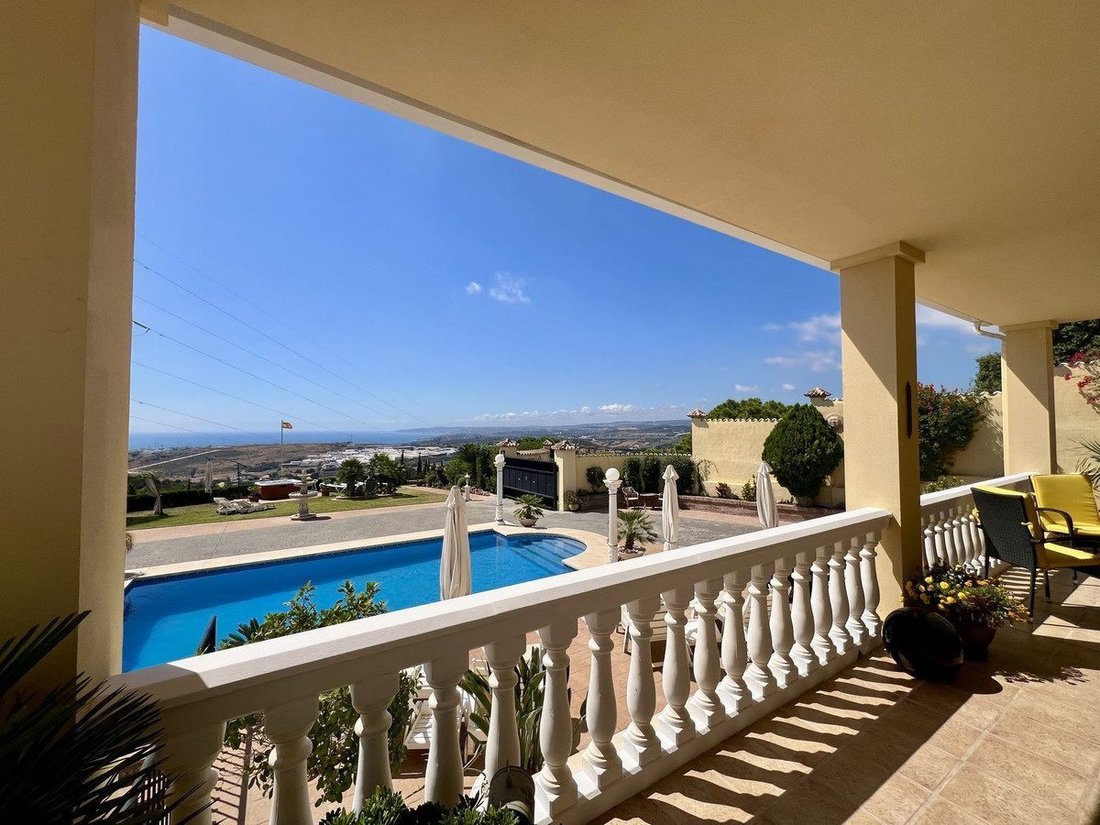 Casa a Estepona, Andalusia, Spagna 1 - 18857619