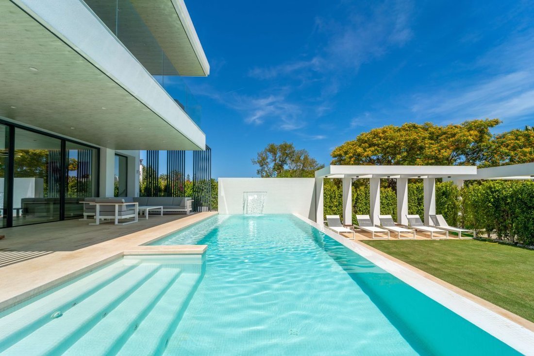 Villa in Atalaya-Isdabe, Estepona, Andalusia 5 - 18862174