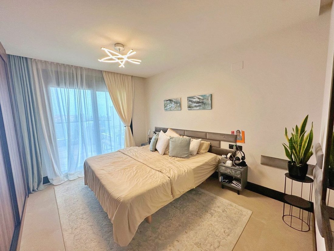 Apartamento en Playa Puerto Banús, Marbella, España 4 - 18857626