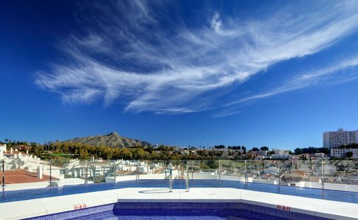 Apartment in Puerto Banus, Marbella, Spain 1
