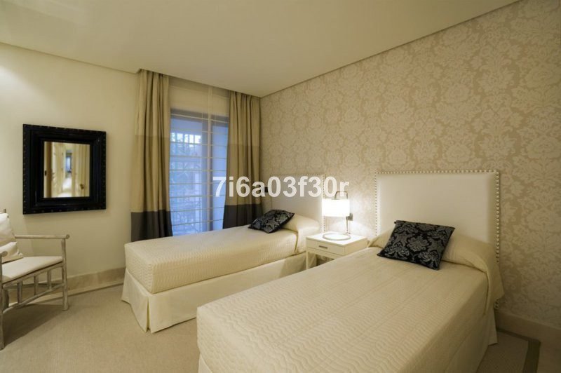 Appartamento a Estepona, Andalusia, Spagna 5 - 18862364
