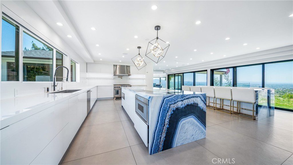 House in Burbank, California, United States 3 - 18619653