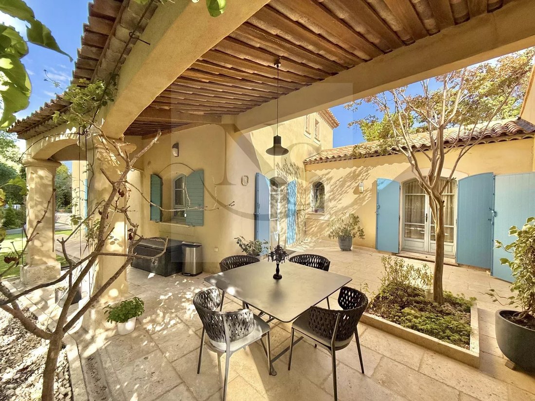 Villa in Est-Repentance-Les Trois Bons Dieux, Aix-en-Provence, France 5 - 18855063