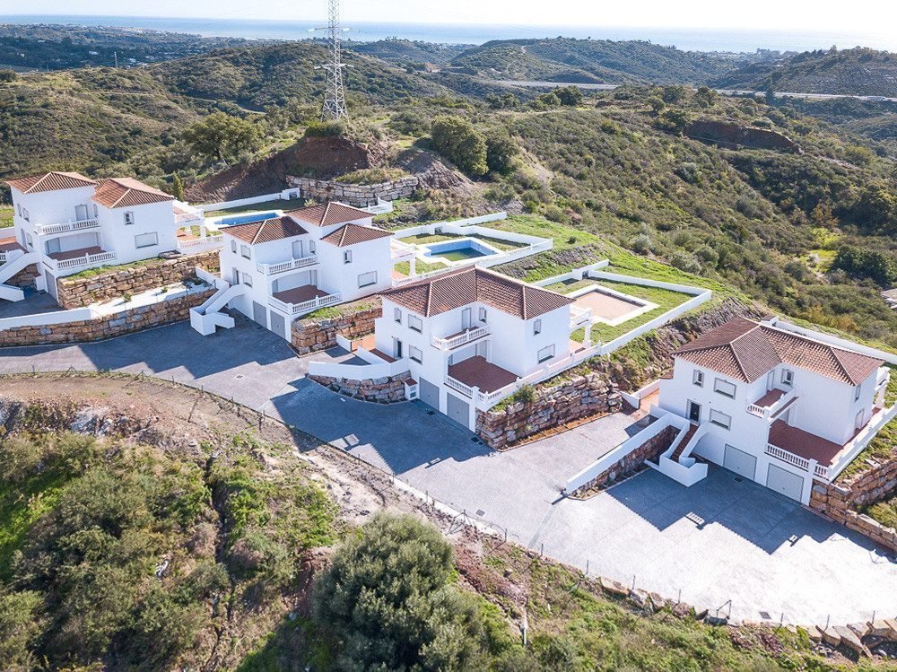 Villa in Estepona, Andalusien, Spanien 1 - 18859731