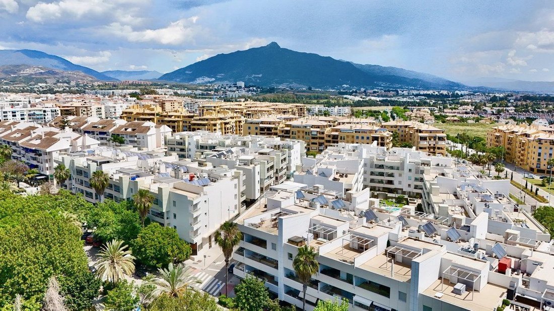Apartment in San Pedro de Alcantara, Andalusia, Spain 1 - 18860070