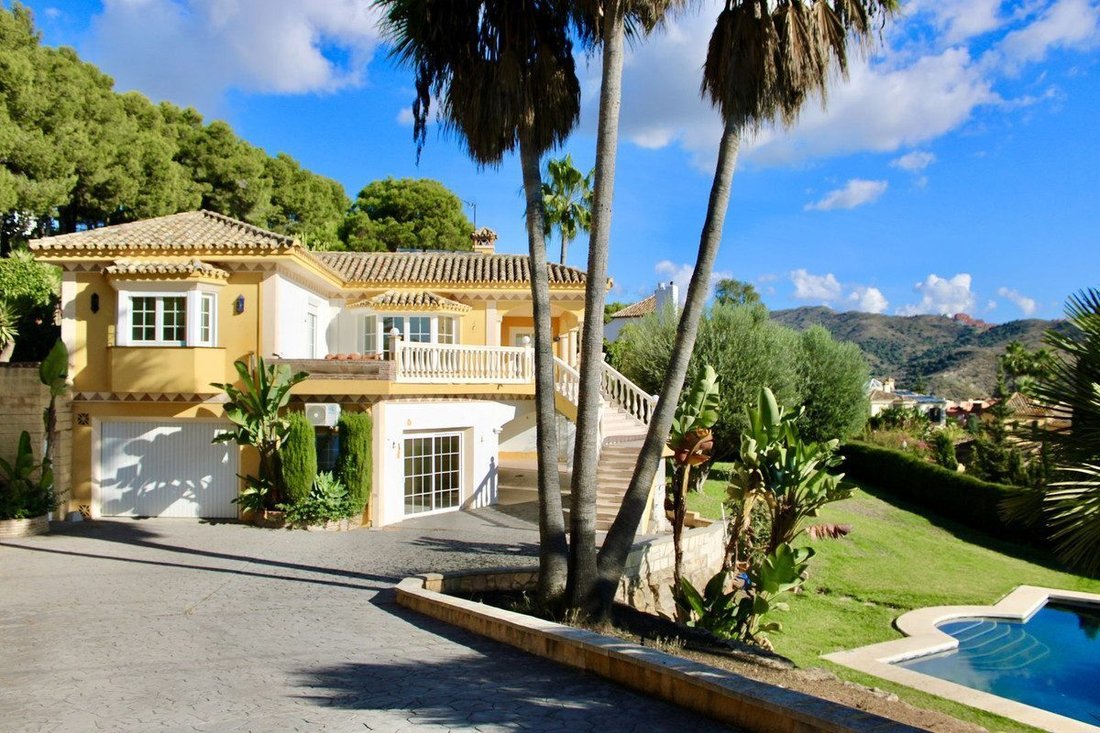 Villa in Elviria-Cabopino, Marbella, Spain 5 - 18860212
