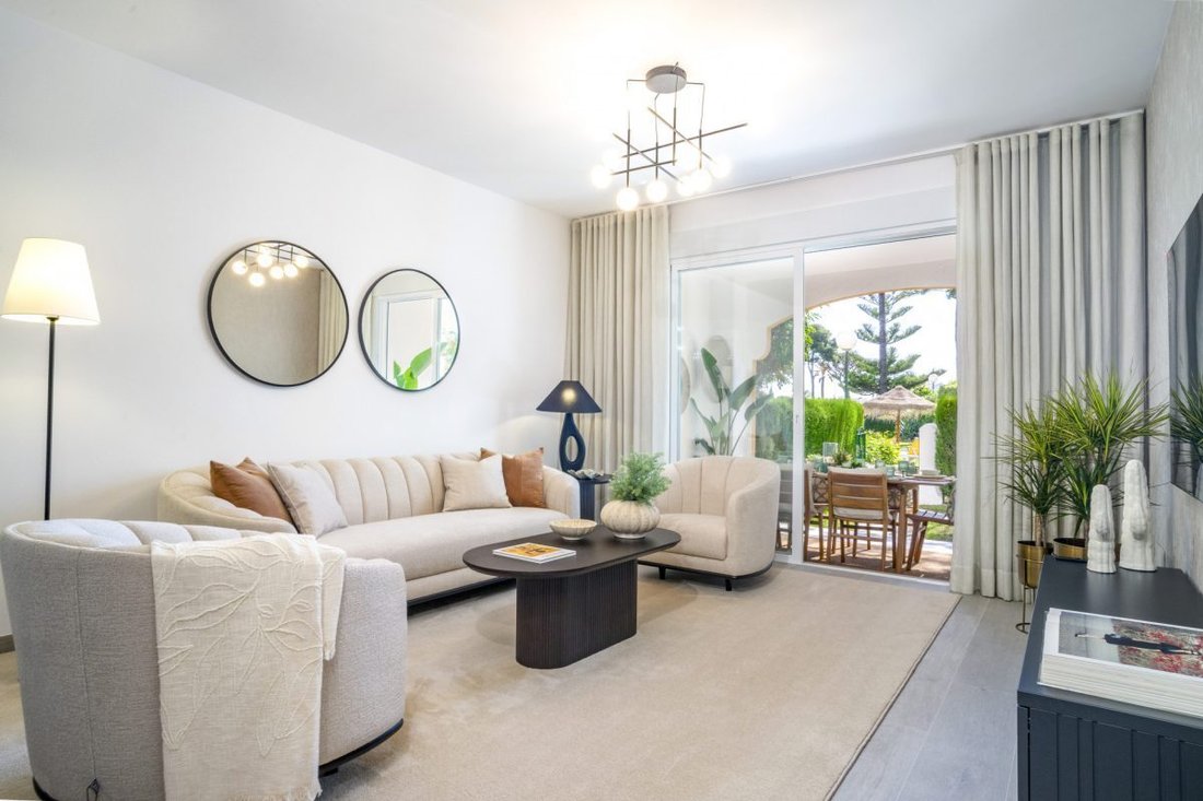 Apartment in Puerto Banus, Marbella, Spain 5 - 18860169