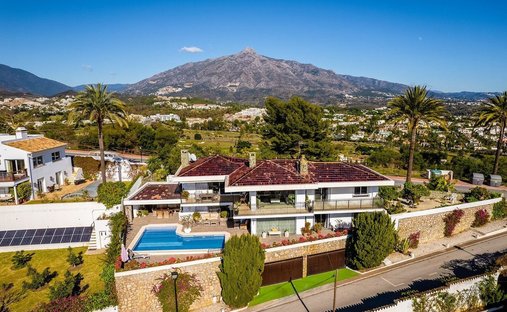 Villa in Puerto Banus, Marbella, Spain 1