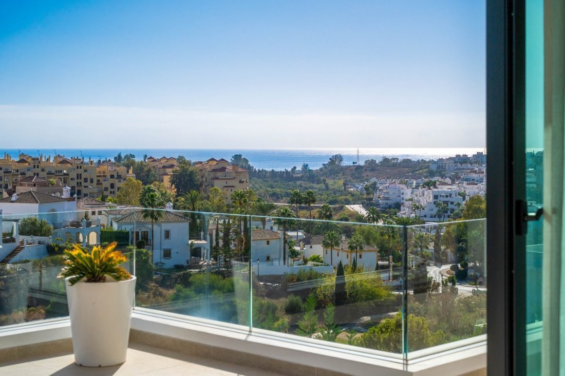 Villa a Estepona, Andalusia, Spagna 2 - 18857543