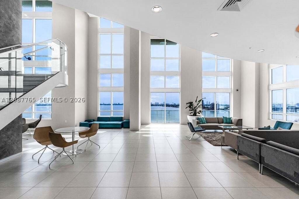 Condominio en Miami, Florida, Estados Unidos 4 - 18845999