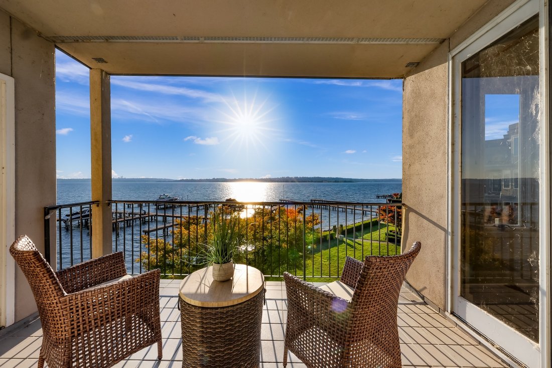 Appartamento a Kirkland, Washington, Stati Uniti 4 - 18855836