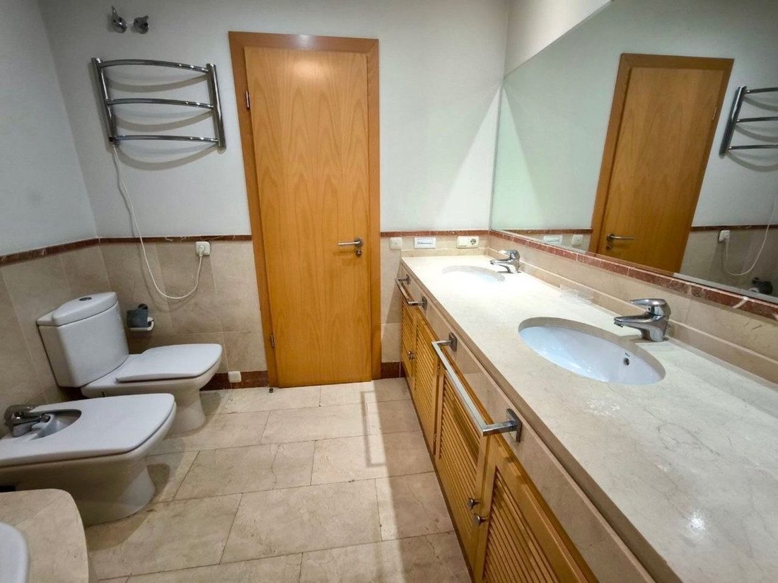 Apartment in Puerto Banus, Marbella, Spain 3 - 18859203
