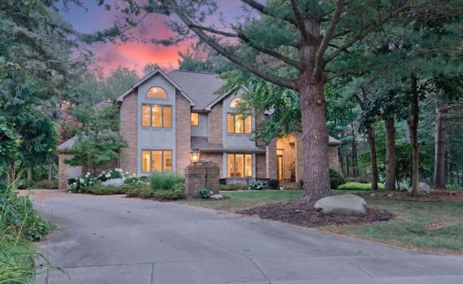 House in Midland, Michigan, United States 1