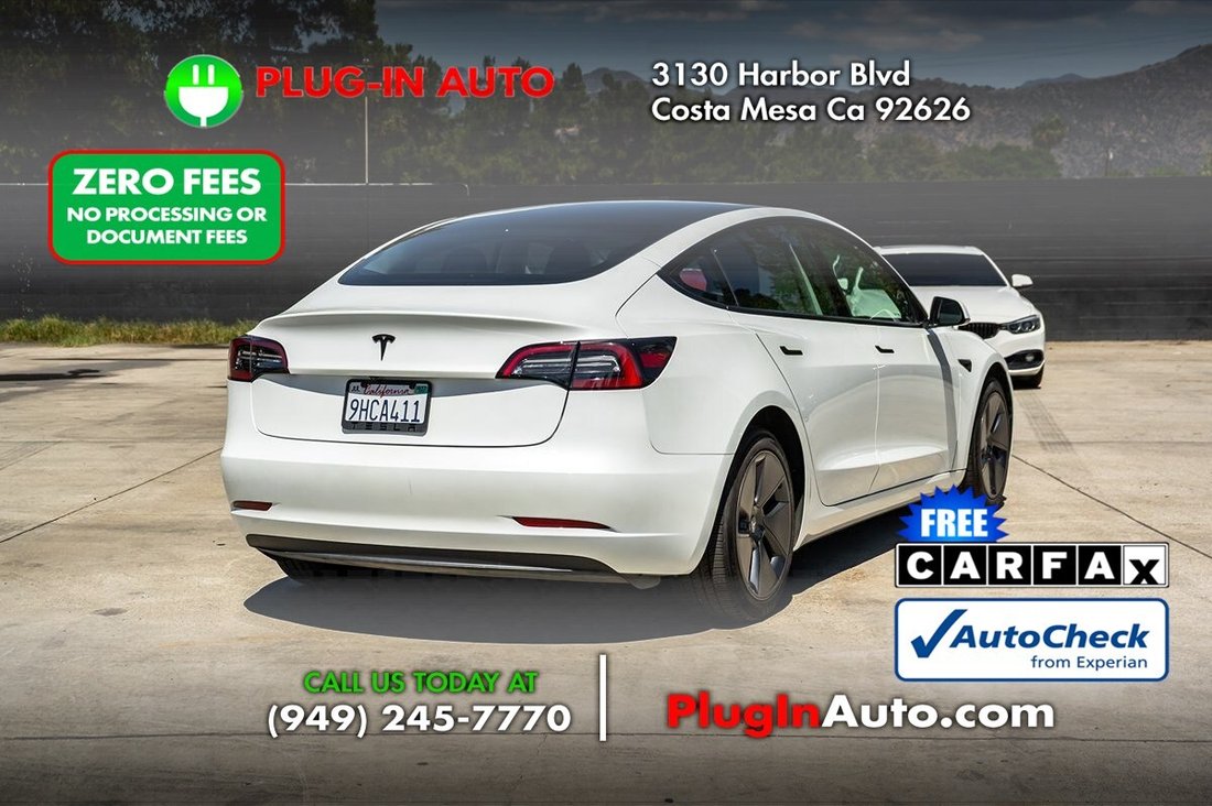Sedan in Costa Mesa, CA, United States 4 - 18851916