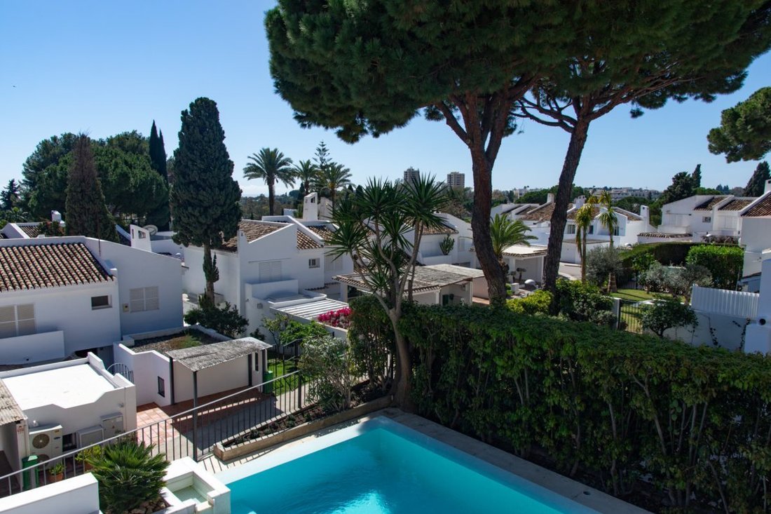 Villa in Nueva Andalucía, Marbella, Spanien 2 - 18862411