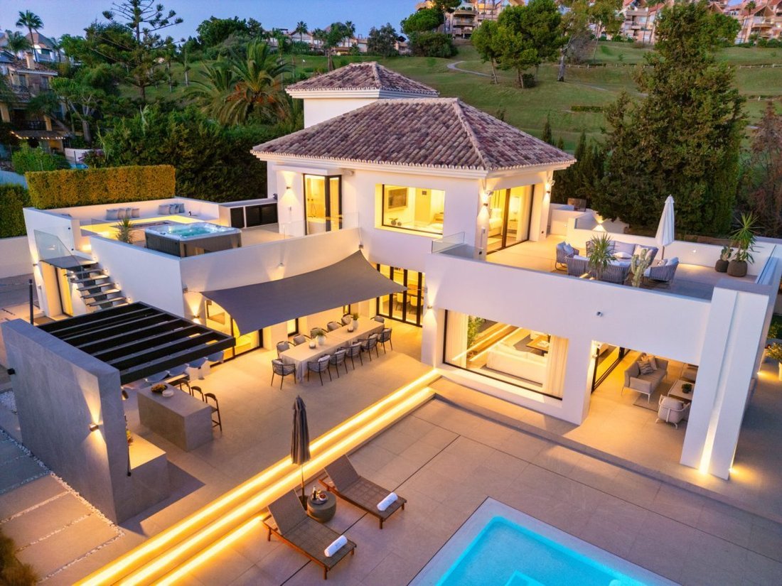 Villa in Puerto Banus, Marbella, Spain 1 - 18859215
