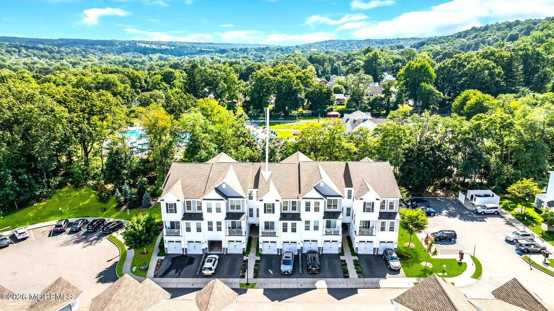 Condominio a Cedar Grove, New Jersey, Stati Uniti 1 - 18836733