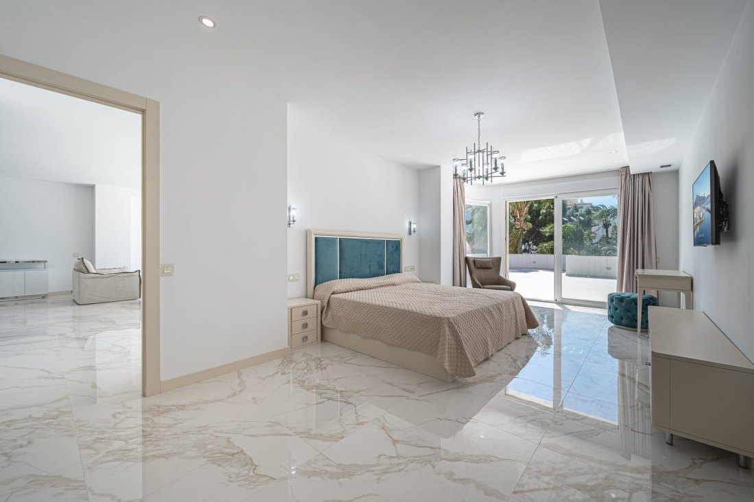Appartamento a Puerto Banus, Marbella, Spagna 5 - 18859836