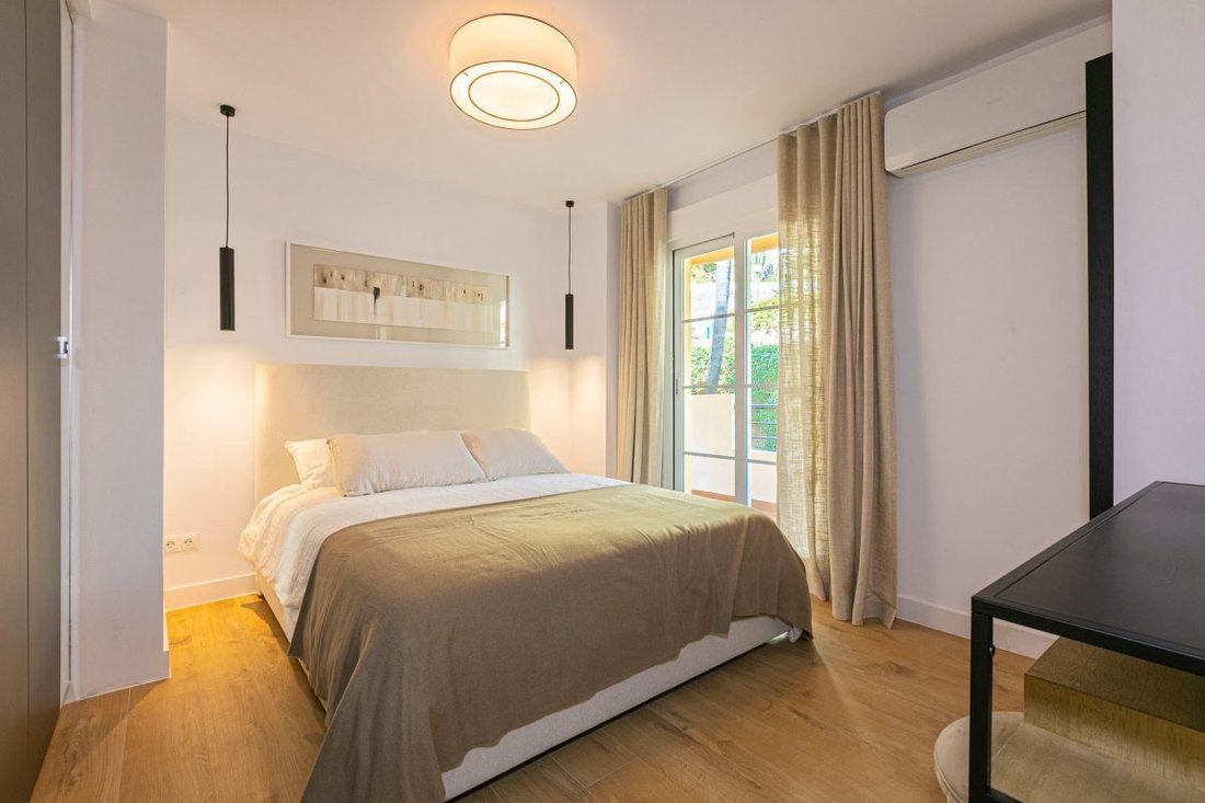 Apartment in Puerto Banus, Marbella, Spain 5 - 18857558