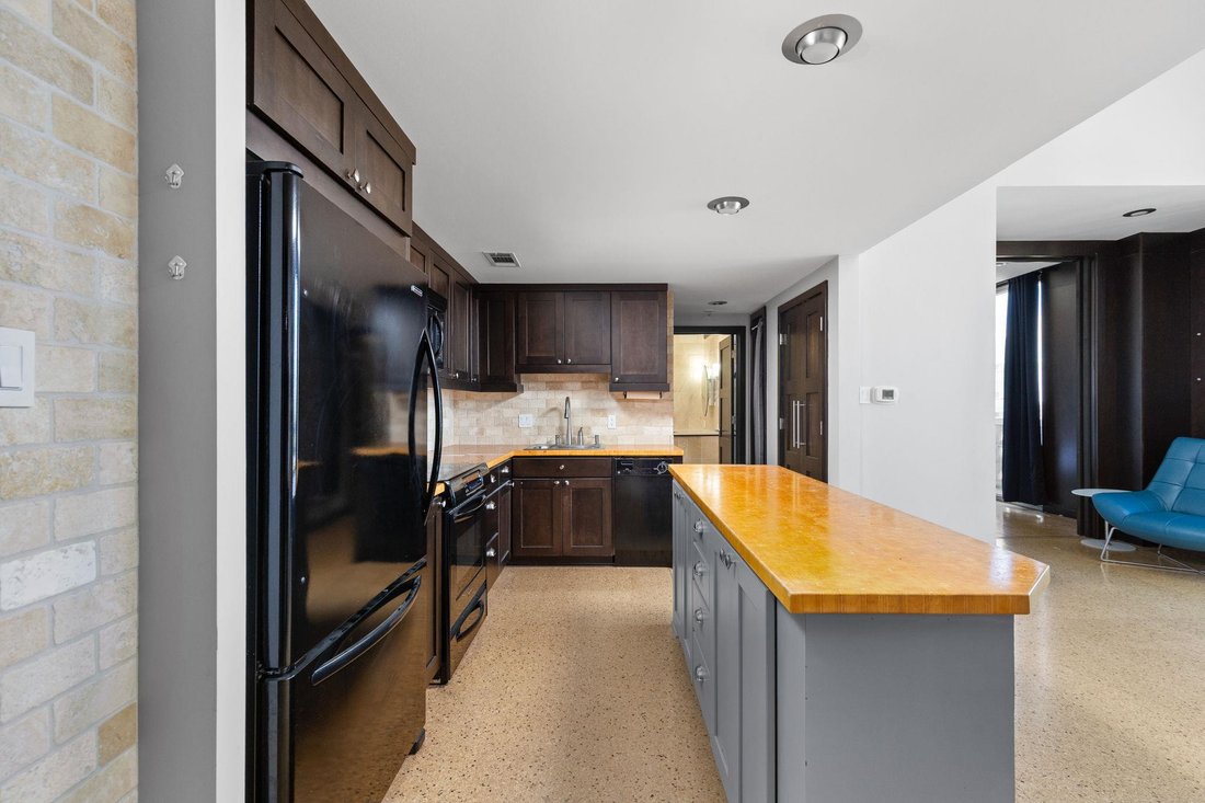 Condo in Austin, Texas, United States 5 - 18856641
