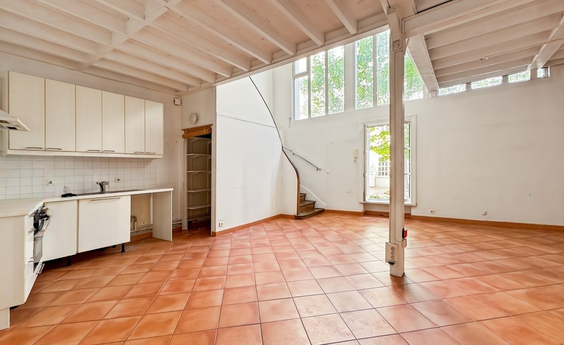 Apartment in Hoche-Friedland, Paris 8e Arrondissement, Paris 2 - 17095146
