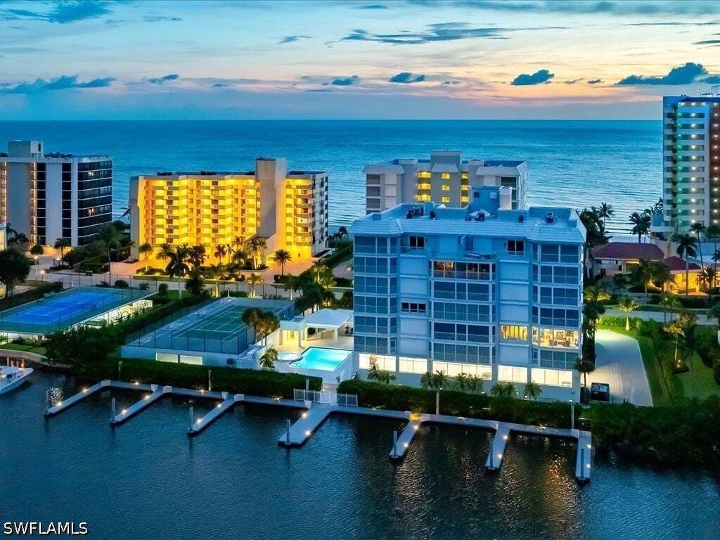 Condo in Naples, Florida, United States 1 - 18851286