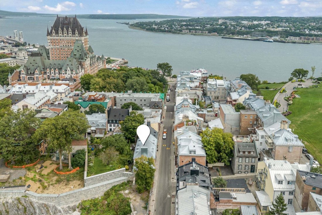 House in Quebec City, Quebec, Canada 3 - 18850132