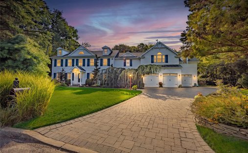 House in Setauket- East Setauket, New York, United States 1