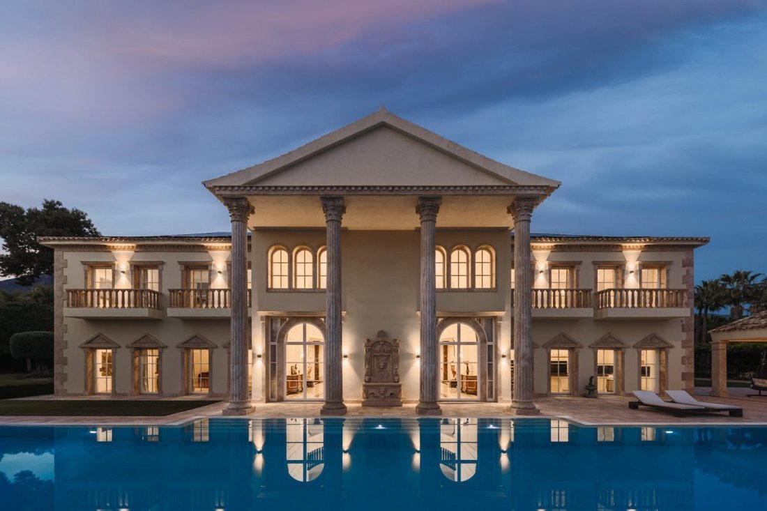 Villa in Sierra Blanca, Marbella, Spain 4 - 18852634