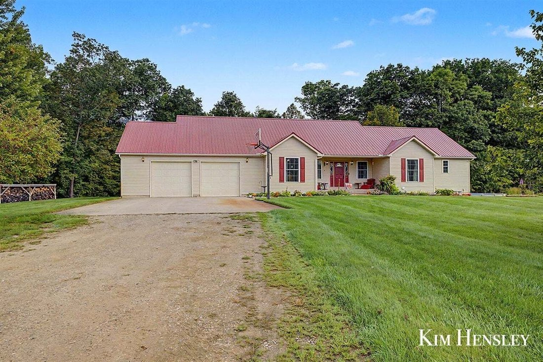 House in Twin Lake, Michigan, United States 3 - 18846451