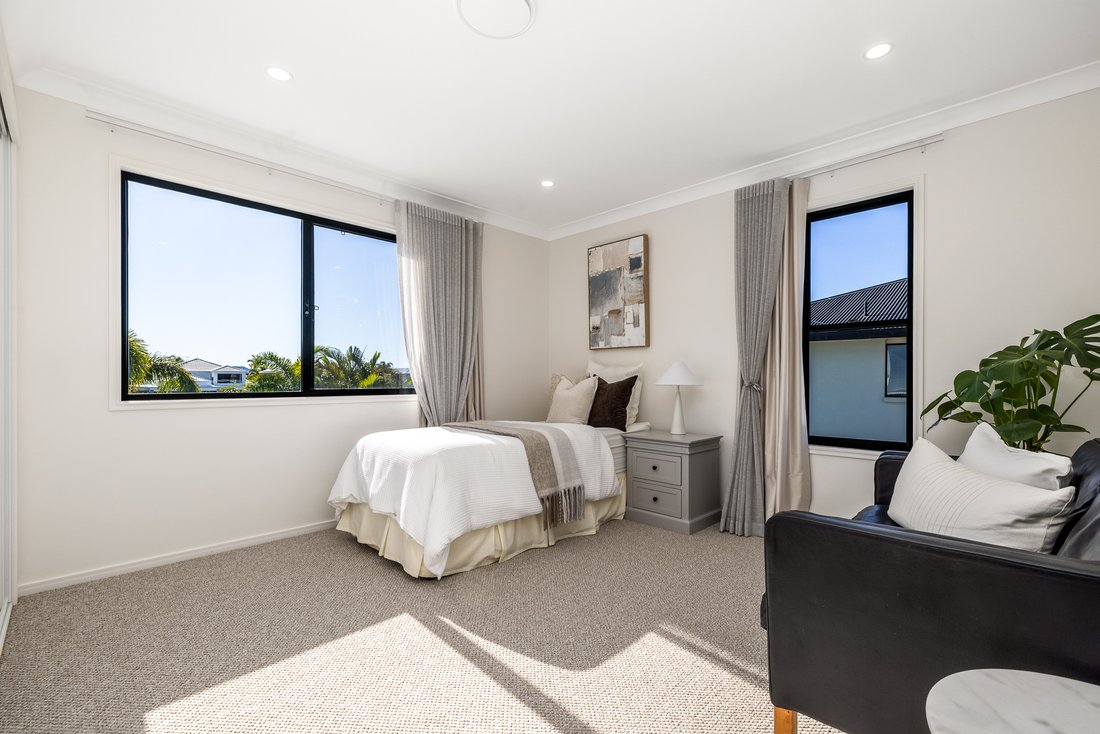 House in Newport, Queensland, Australia 3 - 18854244