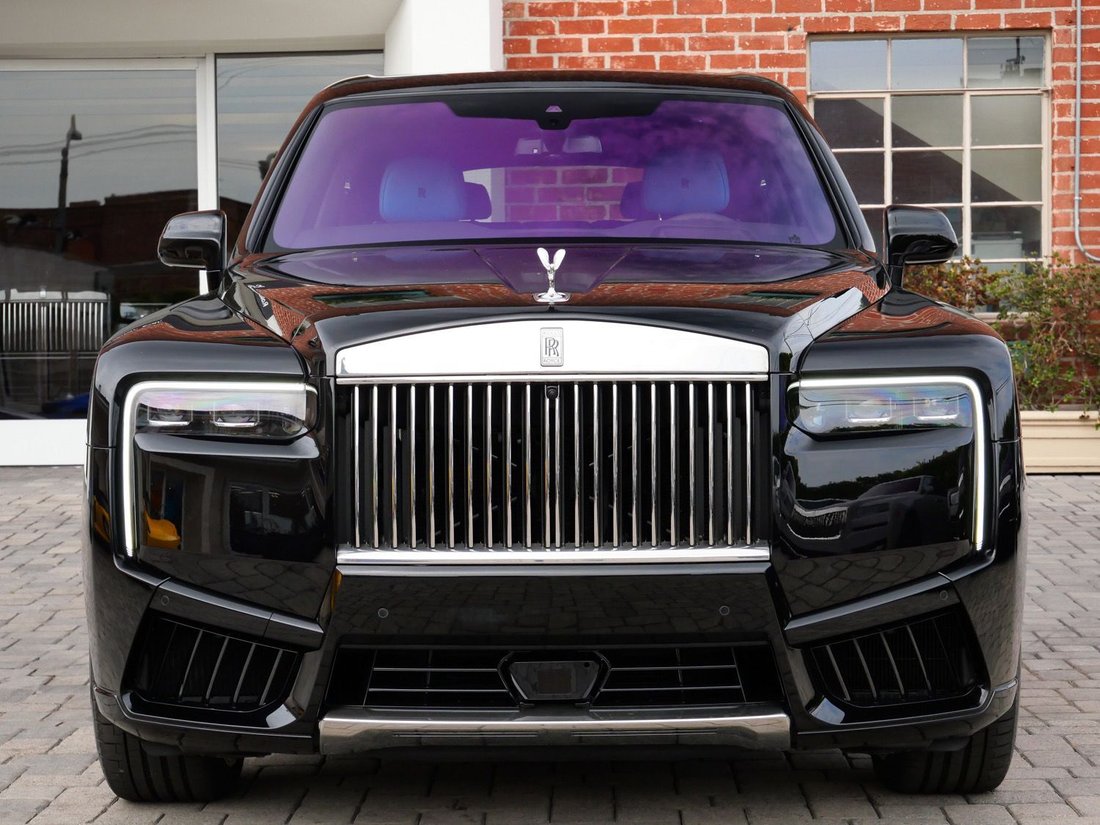Suv in Beverly Hills, CA, United States 5 - 18850283