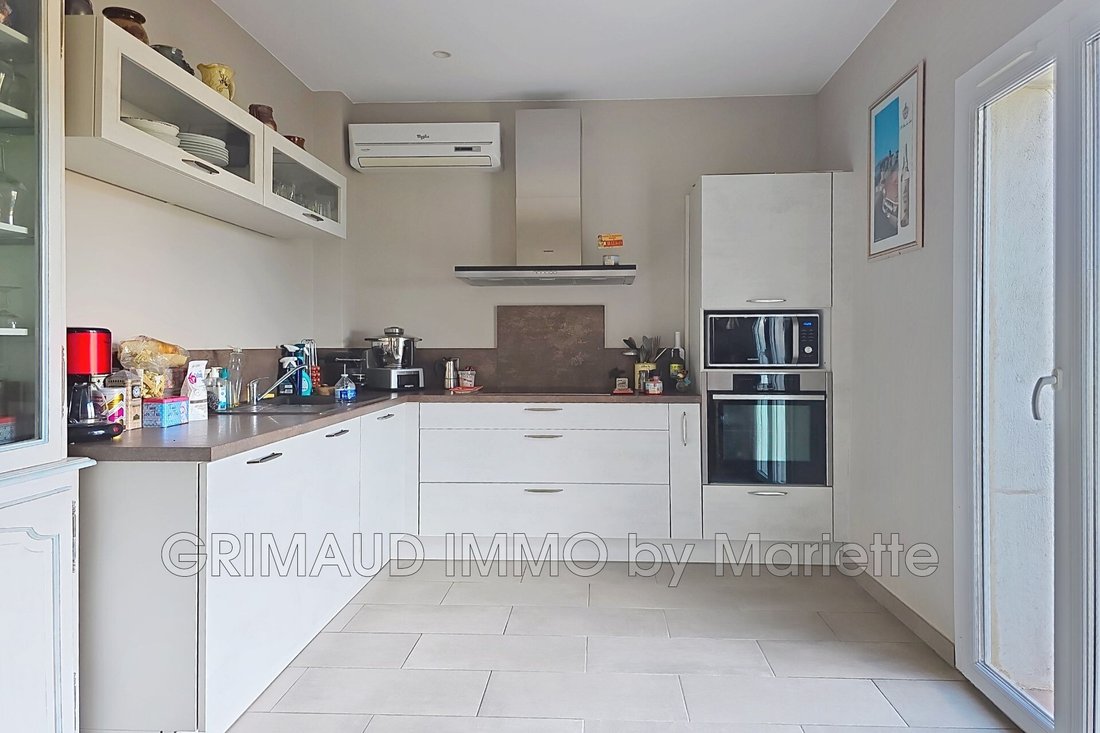 Villa in Grimaud, Provence-Alpes-Côte d'Azur, France 5 - 18271478