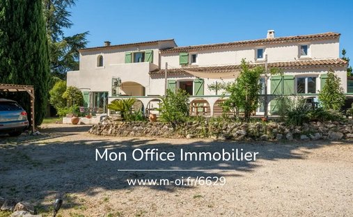 House in Granettes-Jauberte-Sainte Anne, Aix-en-Provence, France 1