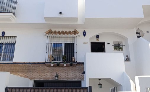 Townhouse in Fuengirola, Andalusia, Spain 1