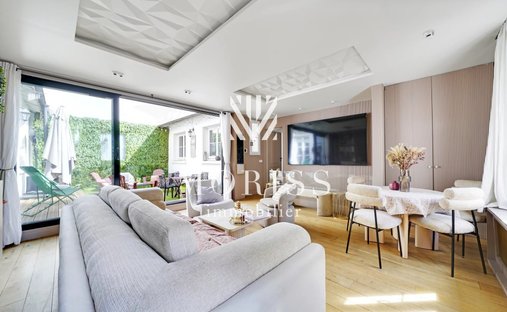 House in Nogent Village-Centre Ville, Nogent-sur-Marne, France 1