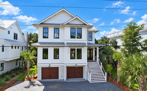 House in Isle of Palms, South Carolina, United States 1