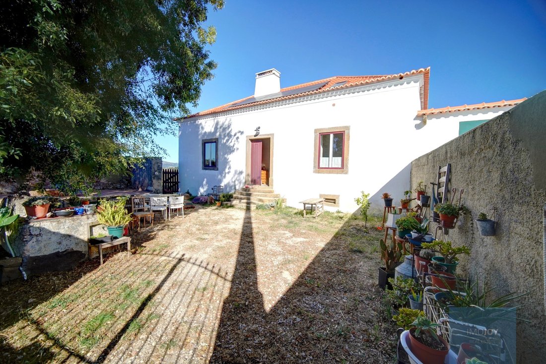 House in Cardosas, Lisbon, Portugal 3 - 18639013