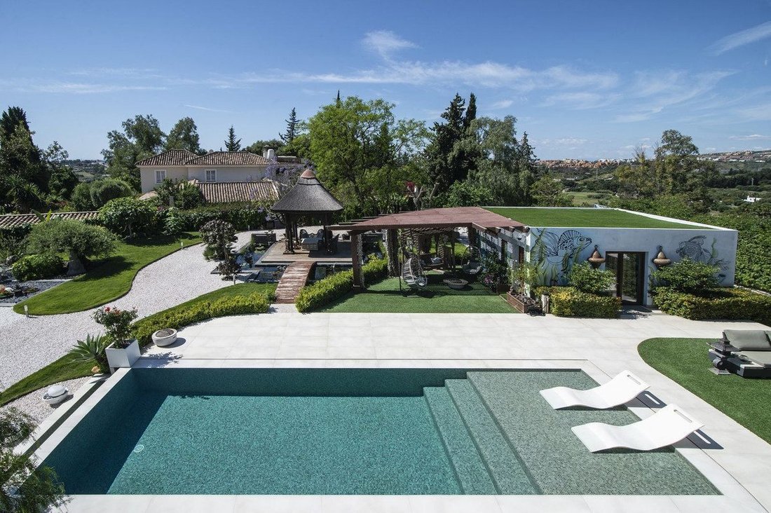 Villa in Benahavis, Andalusia, Spain 2 - 18859656