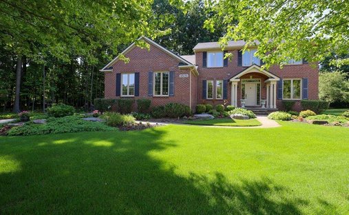 House in Commerce Charter Township, Michigan, United States 1