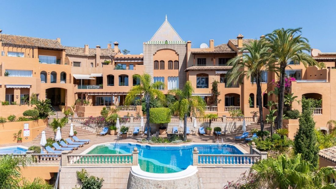 Apartment in Nueva Andalucia, Marbella, Spain 1 - 18862622