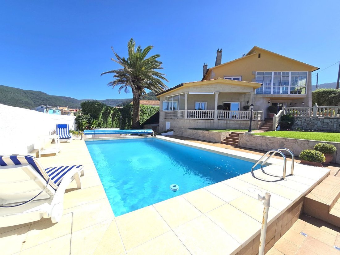 Villa in Oya, Galicia, Spain 1 - 18451443