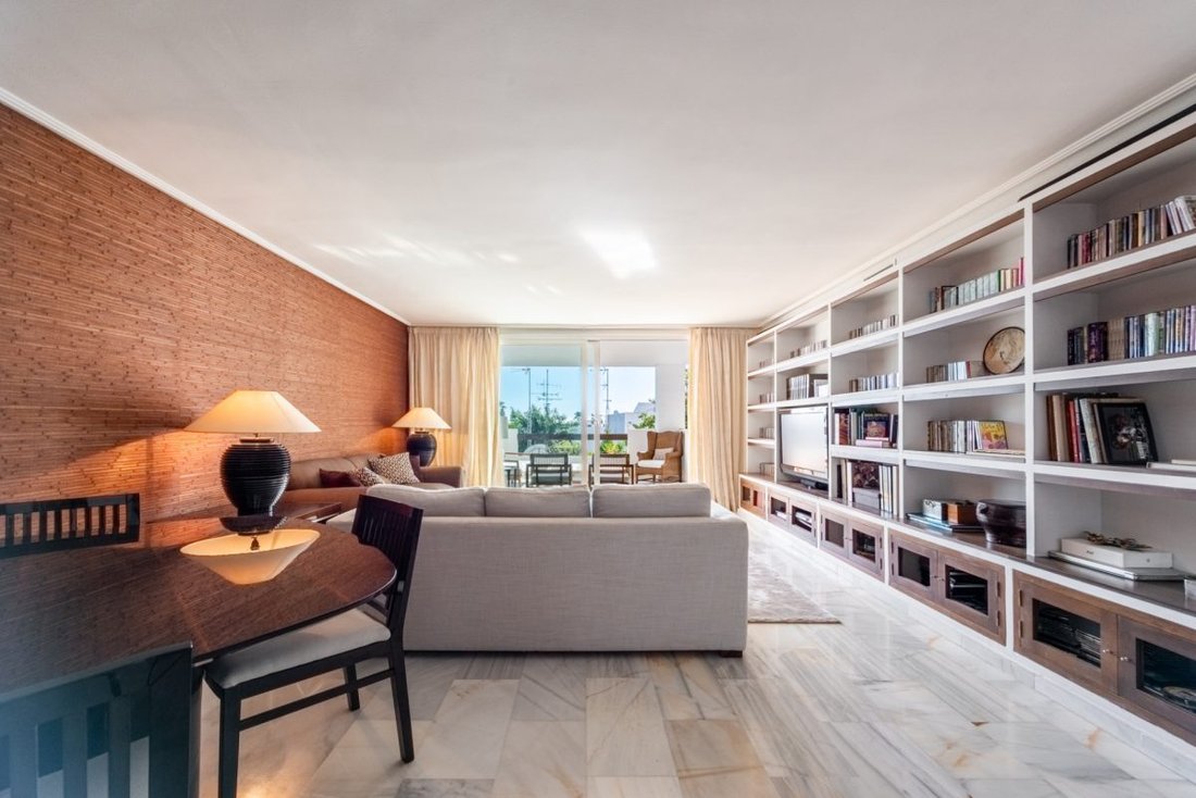 Apartamento en Bel-Air, Estepona, Andalucía 4 - 18856653