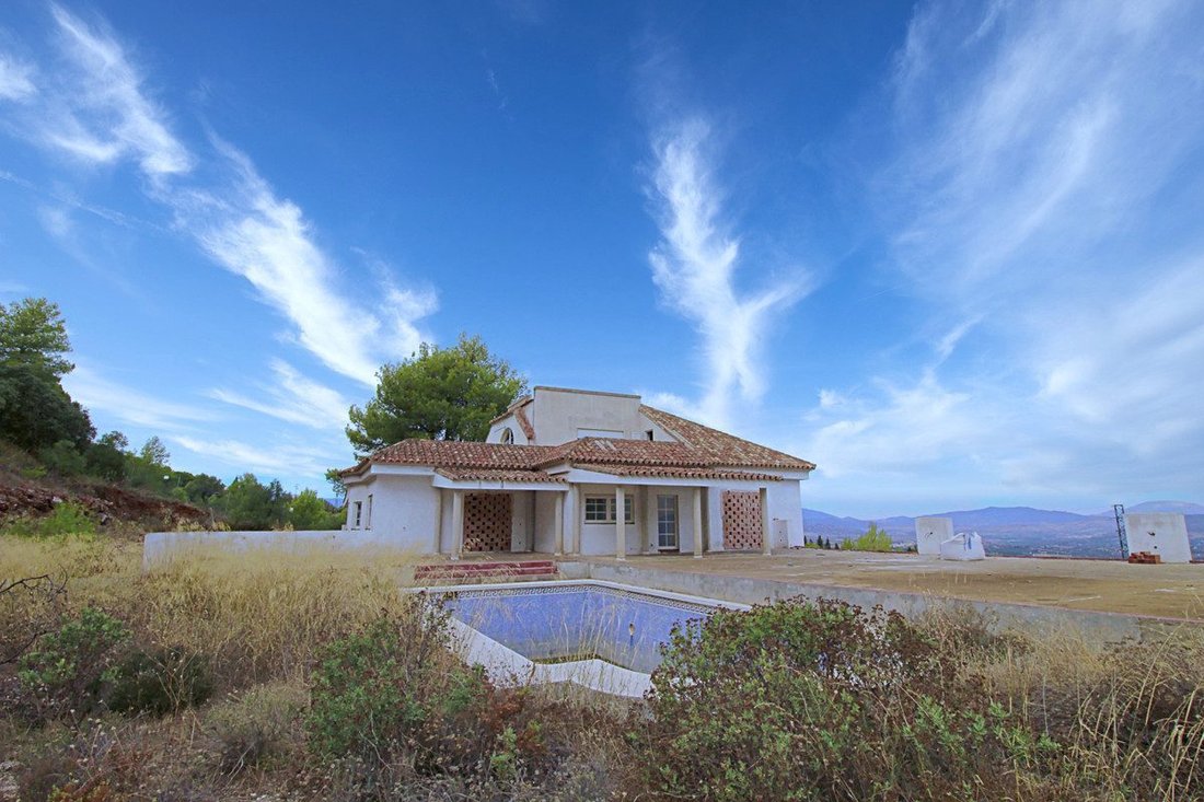 Villa in Alhaurin el Grande, Andalusia, Spain 4 - 18860863