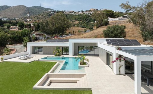 Villa a Benalmádena, Andalusia, Spagna 1