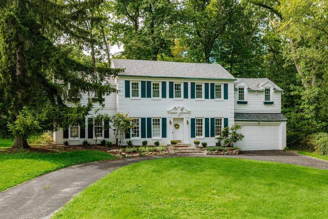 House in Elm Grove, Wisconsin, United States 3 - 18551142