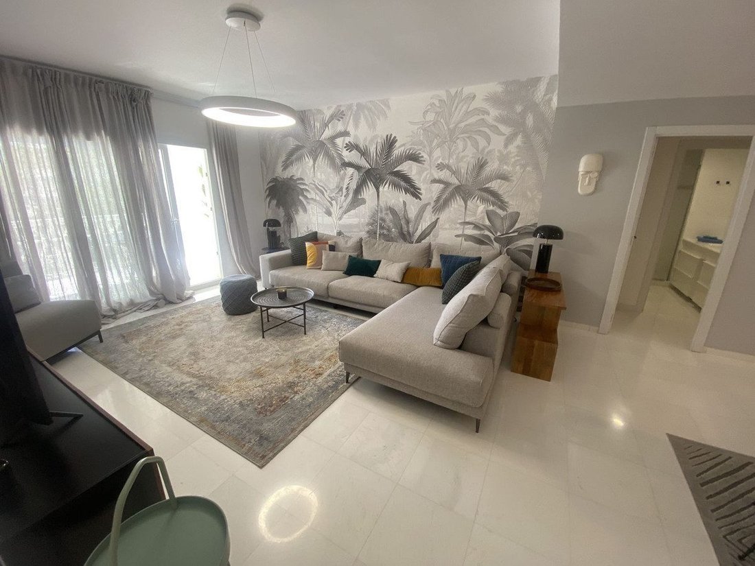 Appartamento a Puerto Banus, Marbella, Spagna 1 - 18857080