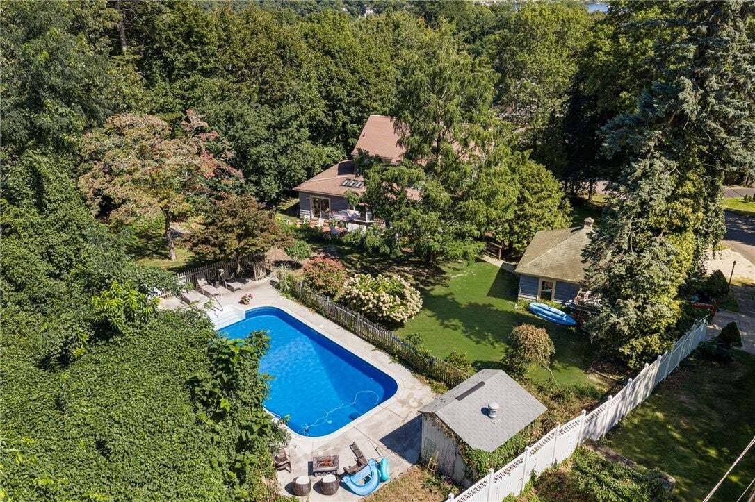 Casa a Warwick, Rhode Island, Stati Uniti 4 - 18852651